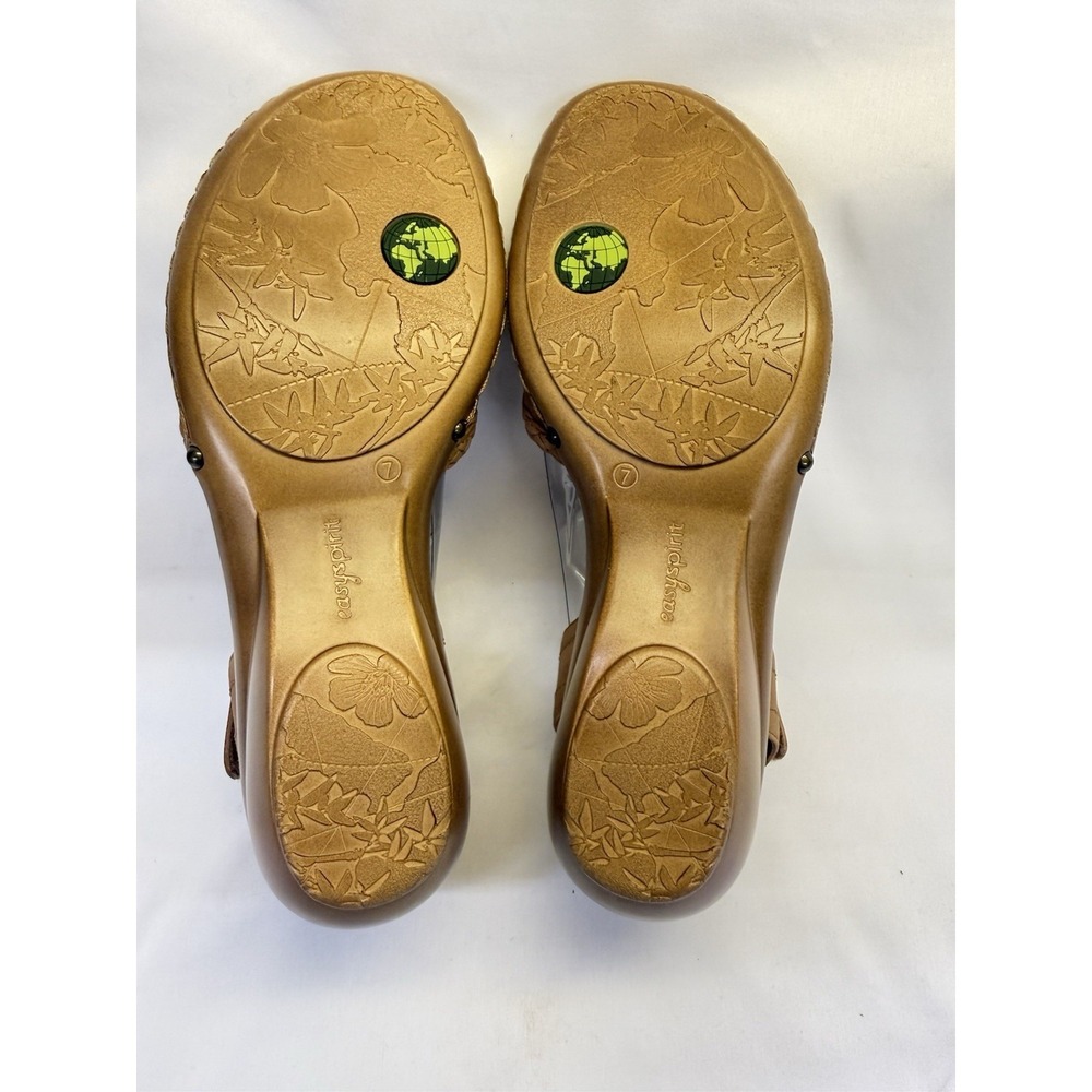 Easy Spirit Espedrine Sandals Tan T-Strap Low Heel Women's Size 7M - Picture 10 of 13